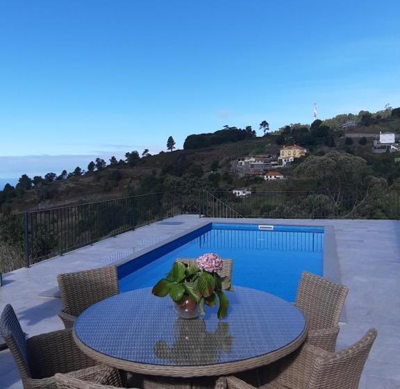 تختخواب و صبحانه Casa Dos Avós