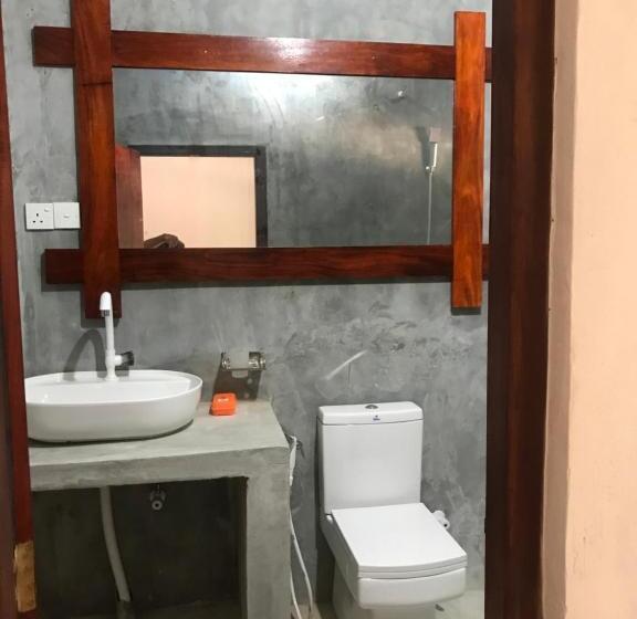 Bed & Breakfast Dillenia Canopy