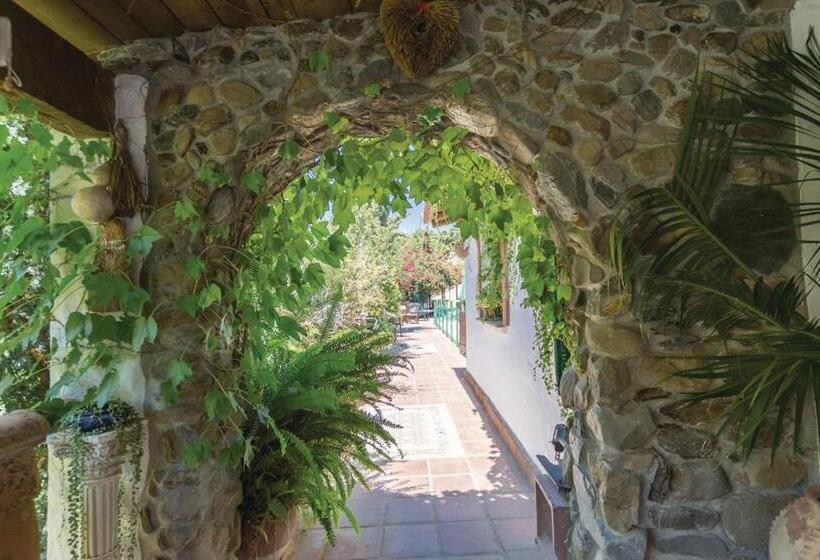 Bed and Breakfast Finca Los Burros