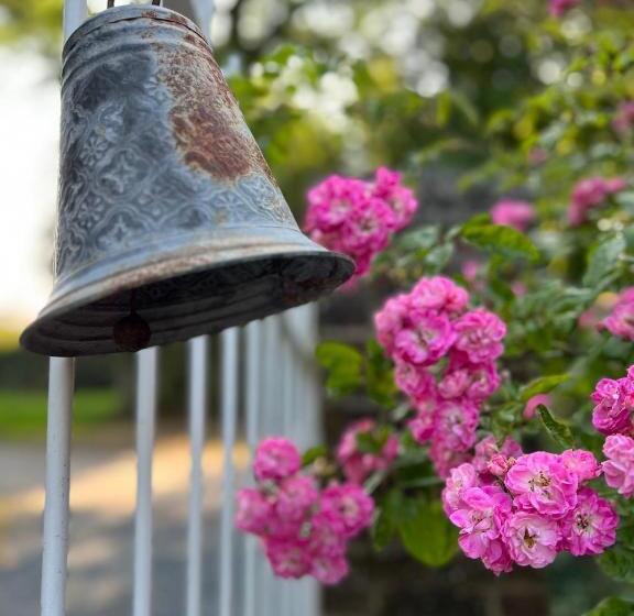 住宿加早餐  La Chambre D Hôte De Manou En Normandie