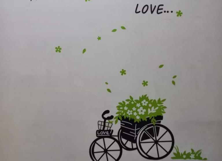 Hotel Easy Homestay Lukut Ns