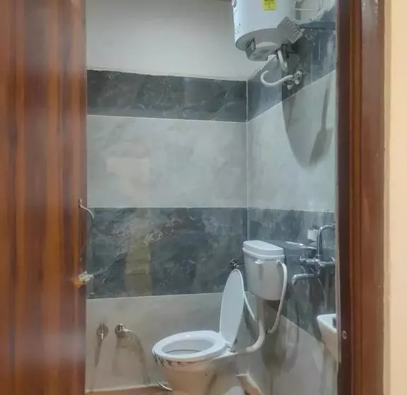 ホテル Maa Narmada Palace