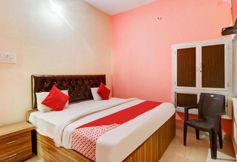 호텔 Oyo Flagship Shree Laxmi Guest House