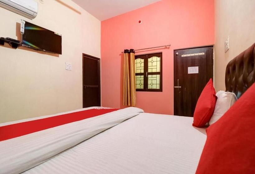 호텔 Oyo Flagship Shree Laxmi Guest House