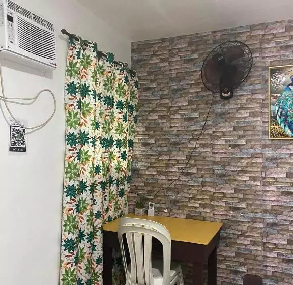 پانسیون A Budget Room