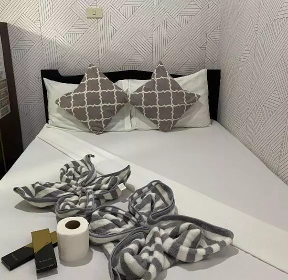 پانسیون A Budget Room
