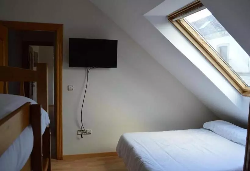 Majatalo Aposentos Aove On Tour