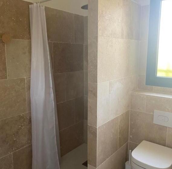 بنسيون Gîte Corsi Gallega