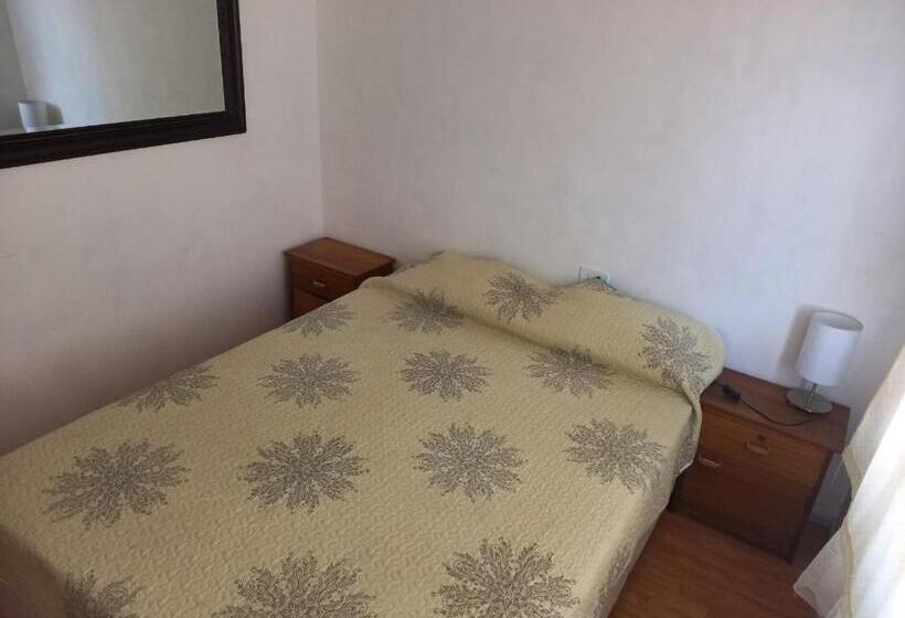 Pensione Hostal Huellas De Caldera