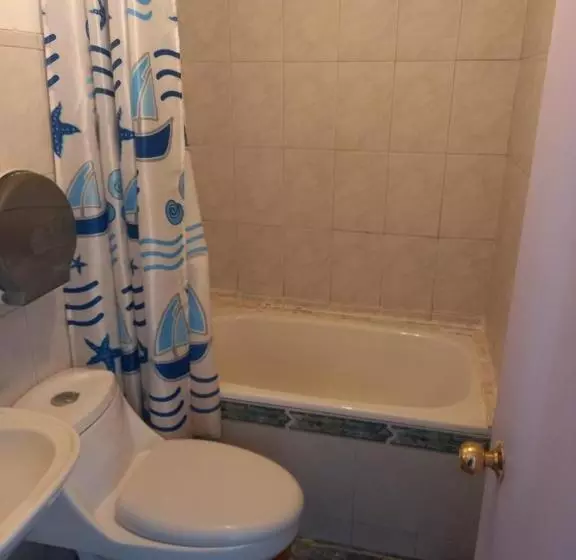 ペンション Hostal Huellas De Caldera