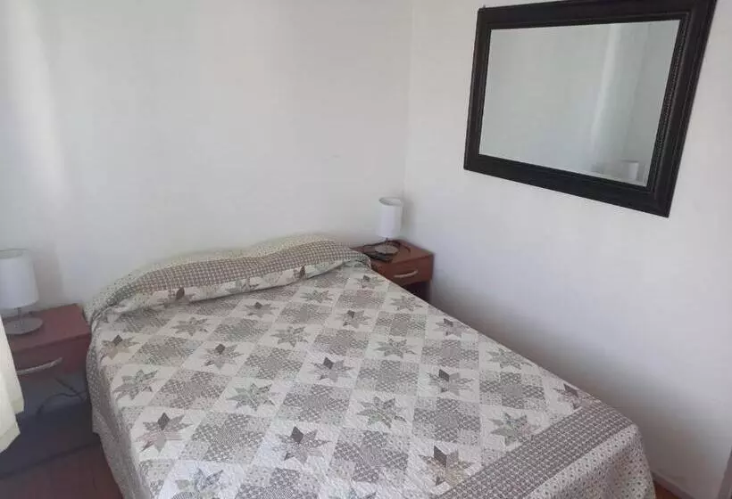 ペンション Hostal Huellas De Caldera