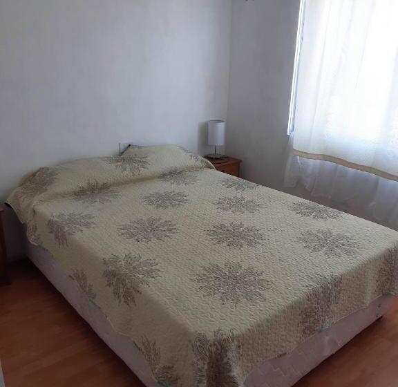 Pensione Hostal Huellas De Caldera