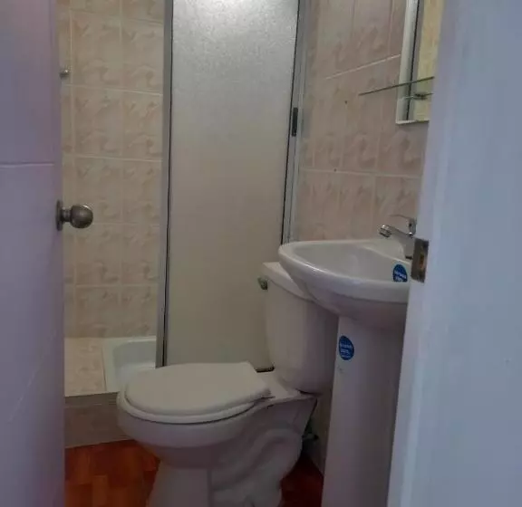 ペンション Hostal Huellas De Caldera