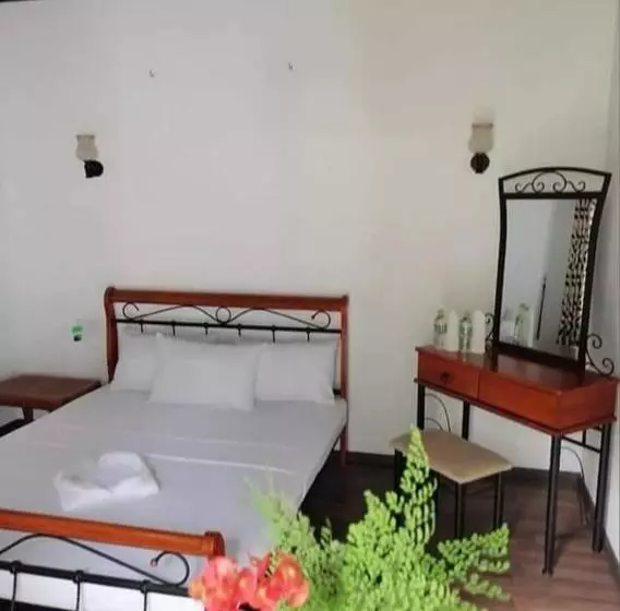 ペンション Ella Gypsies Hostel