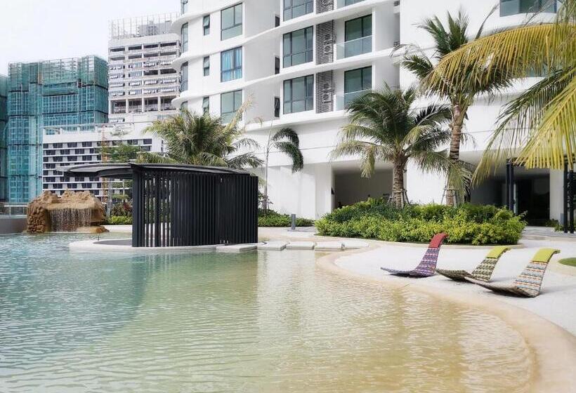 The M@macrolink By Home Owner