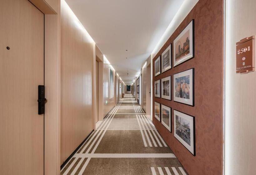 Relax Hotel Shenzhen Bao An International Airport