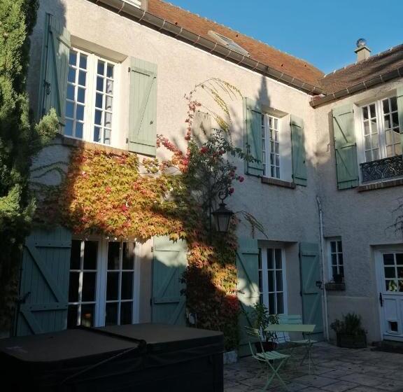 住宿加早餐 Maison D Hôtes La Source