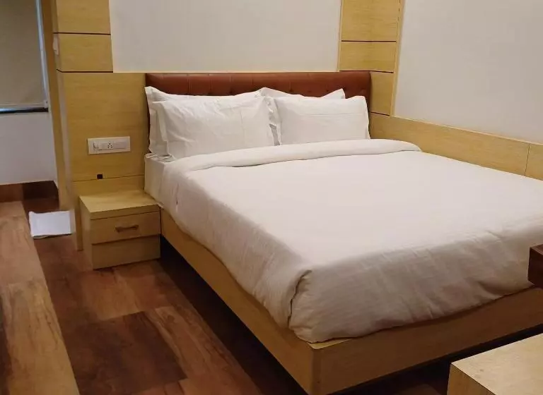 Hôtel Taj Akash