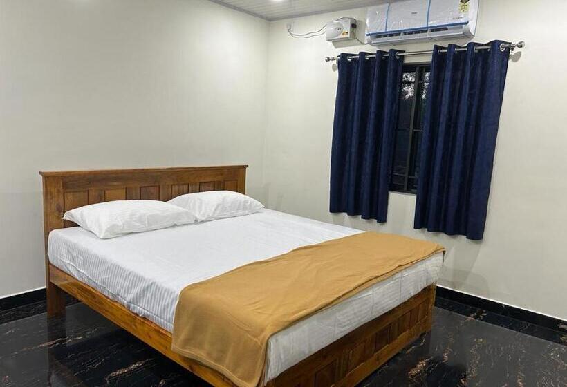 בית מלון כפרי Yashovana Nature Stay Gokarna