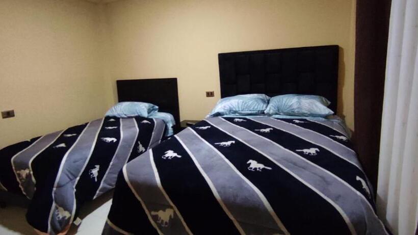 پانسیون Hostal Cadena