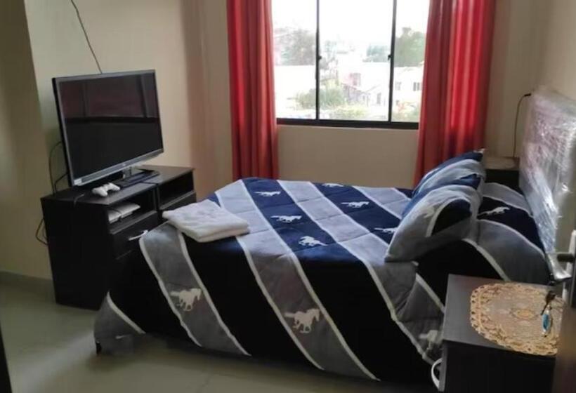 پانسیون Hostal Cadena