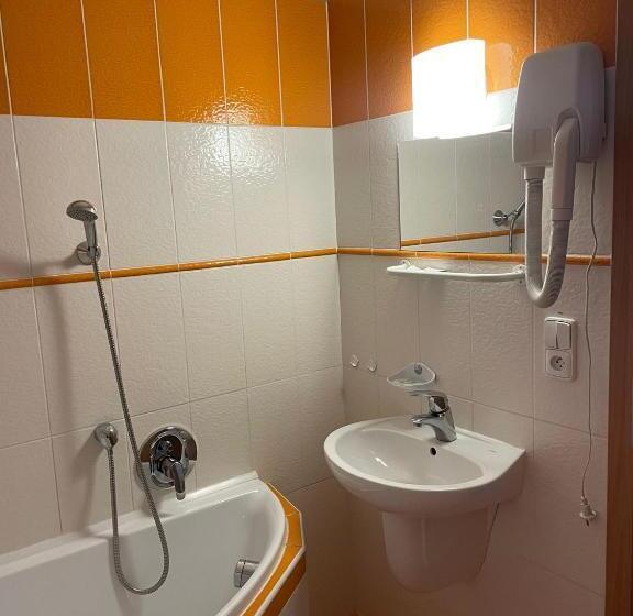 פנסיון Pod Zámkem