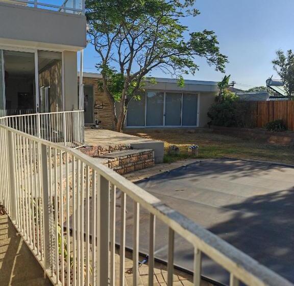 Pension Tranquil Pool View