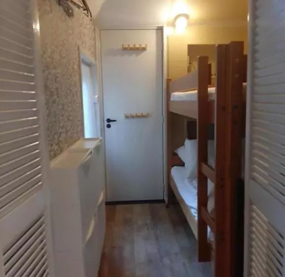 Aamiaismajoitus (B&B) B En B Op Steendam, Tuinkamer Onder De Appelboom