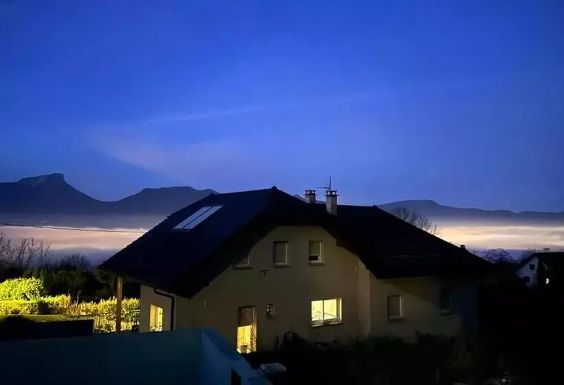 Aamiaismajoitus (B&B) Chambre Au Calme