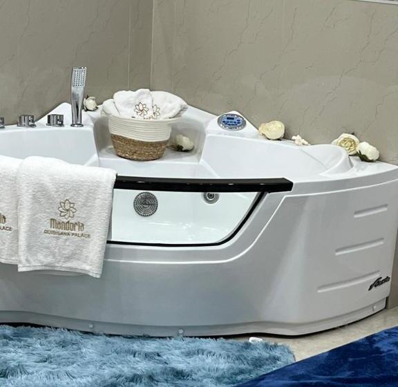 تختخواب و صبحانه Quisisana Suite