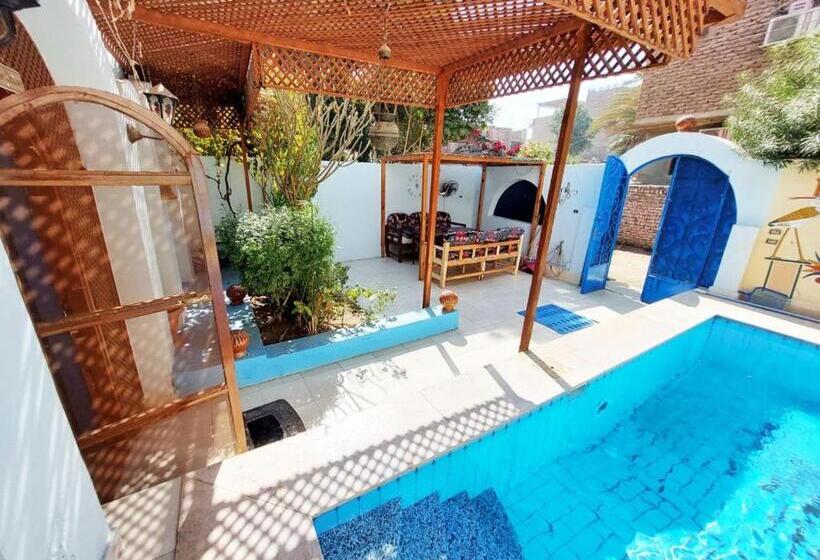 تختخواب و صبحانه Villa Cleopatra Luxor West Bank