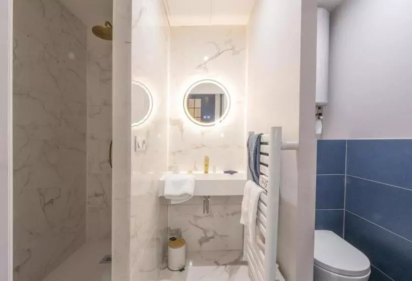 Aamiaismajoitus (B&B) Wisteria Villa