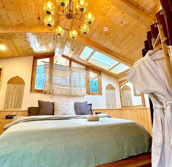 هتل Buddha House 2