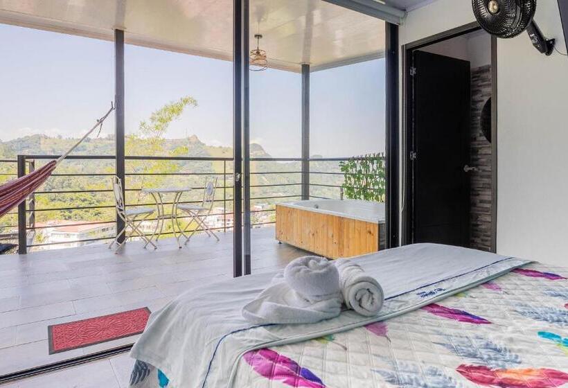 Hotel Cabañas Los Héroes