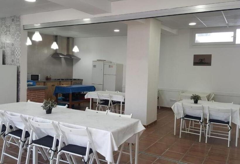 Hotelli Llar De Laura