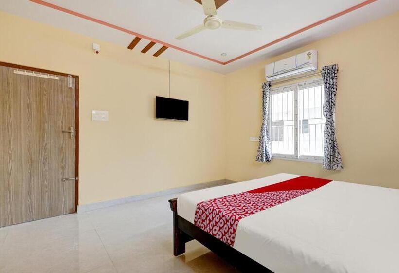 Hotel Oyo Sea Coastal Inn