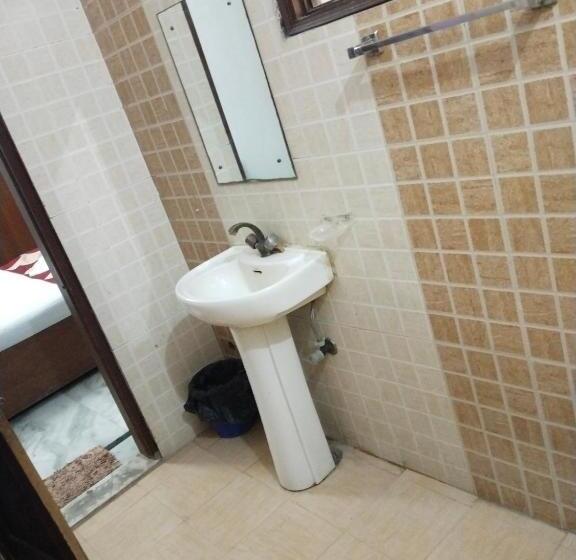 پانسیون Ada Residency Sector 20 Noida Uttar Pradesh