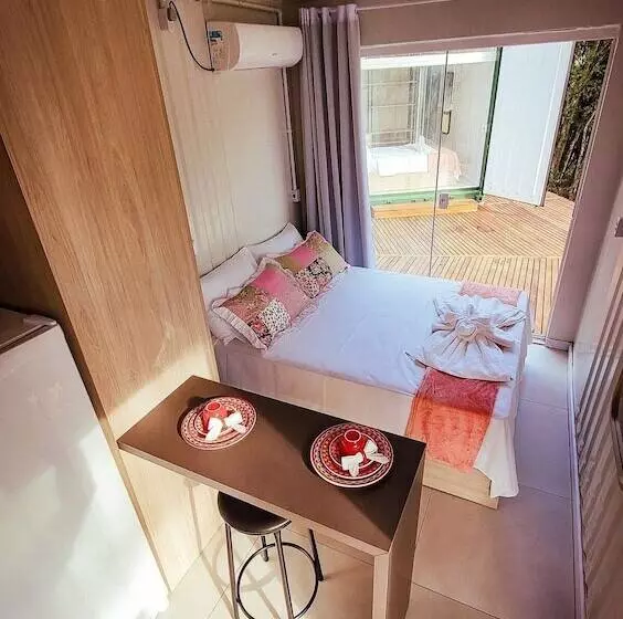 ペンション Pousada Jardim Encantado