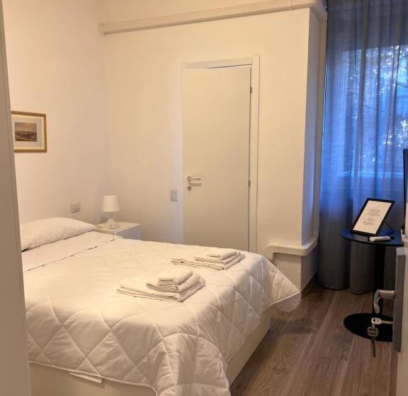 پانسیون Vergani Suite Apartament