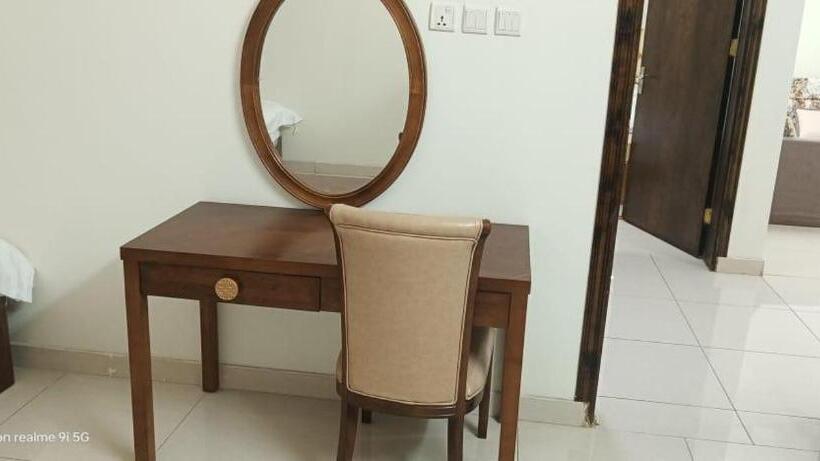 فندق رفال الغربية للشقق المخدومة