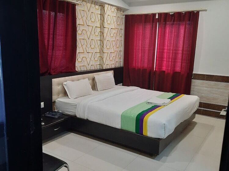 هتل Choudhary International