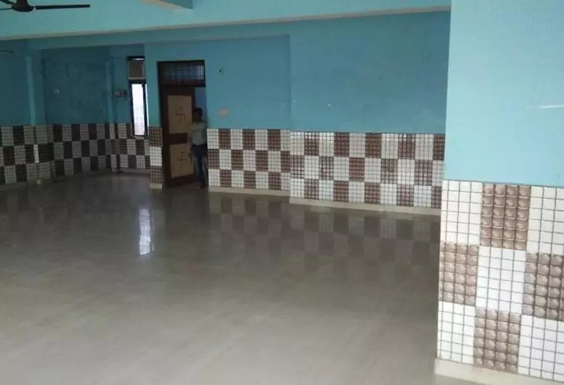 ホテル Sonu Bhawan Banquets Prayagraj