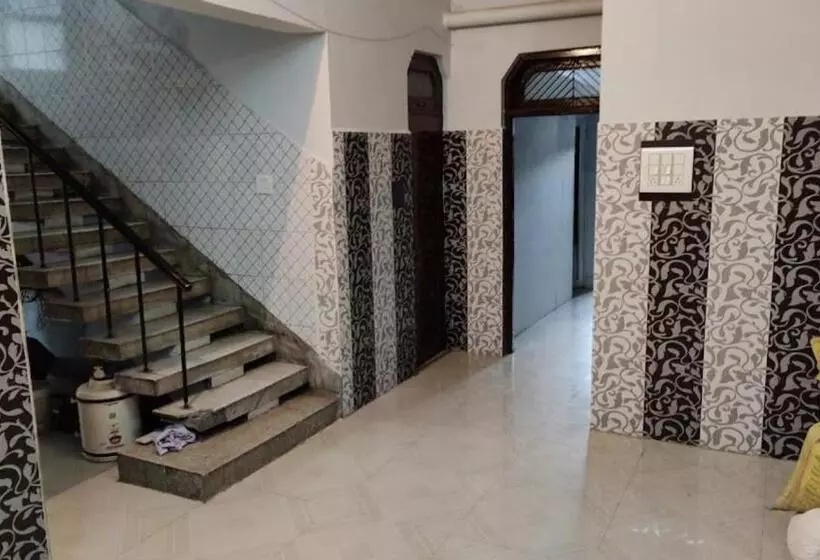 ホテル Sonu Bhawan Banquets Prayagraj