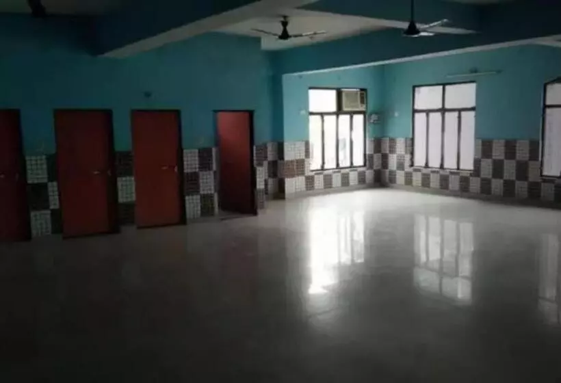 ホテル Sonu Bhawan Banquets Prayagraj