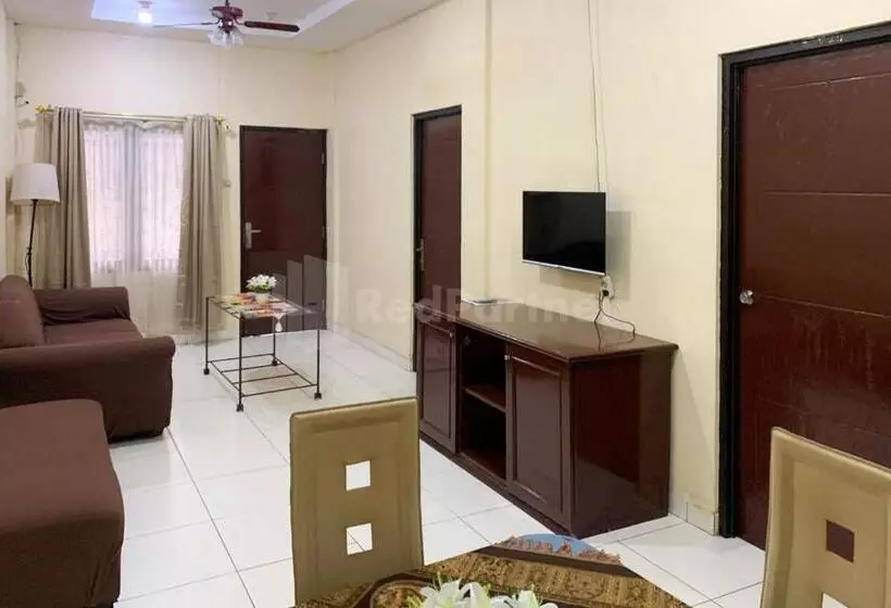 Hotelli Srb Near Mall Ciputra Cibubur Mitra Reddoorz