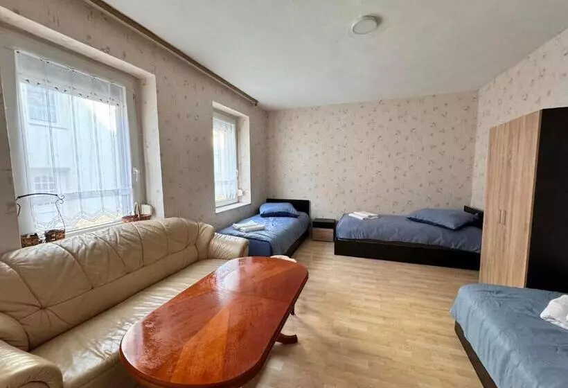 Majatalo Gästehaus Emeli