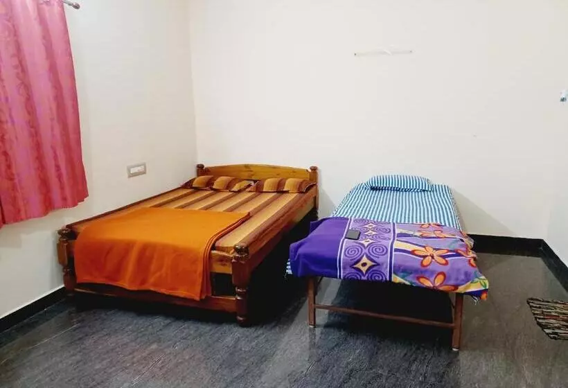 Majatalo Mahadevi Guest House