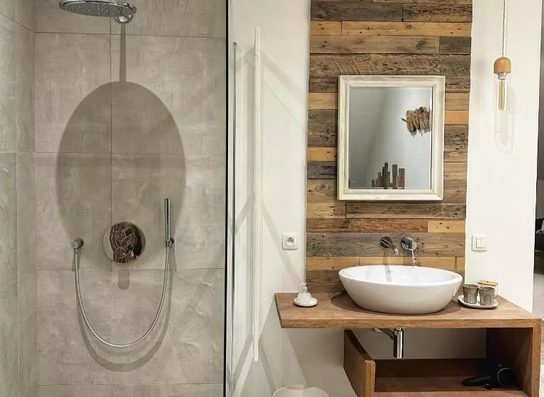 Aamiaismajoitus (B&B) Les Arbres Sous Le Vent à 10 Min De Pairi Daiza