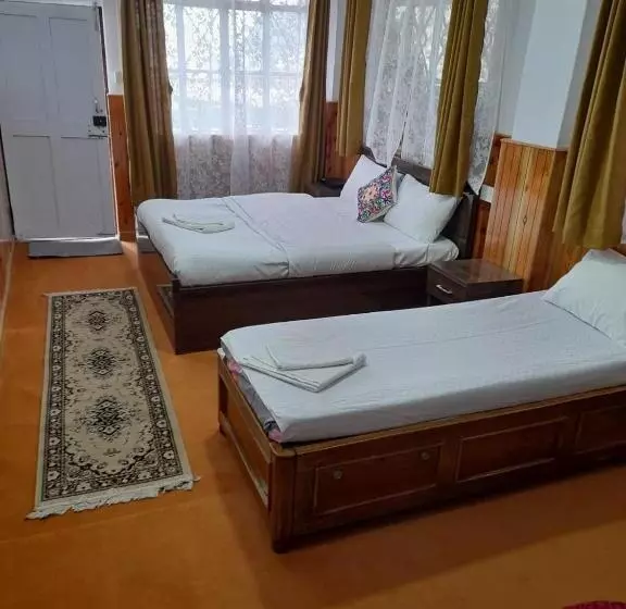 ベッドアンドブレックファースト Yalung Homestay