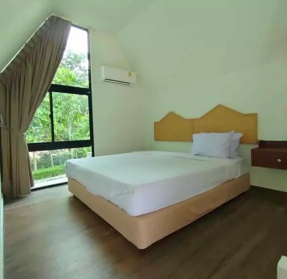 Hotelli โรงแรมสบายโฮเต็ล